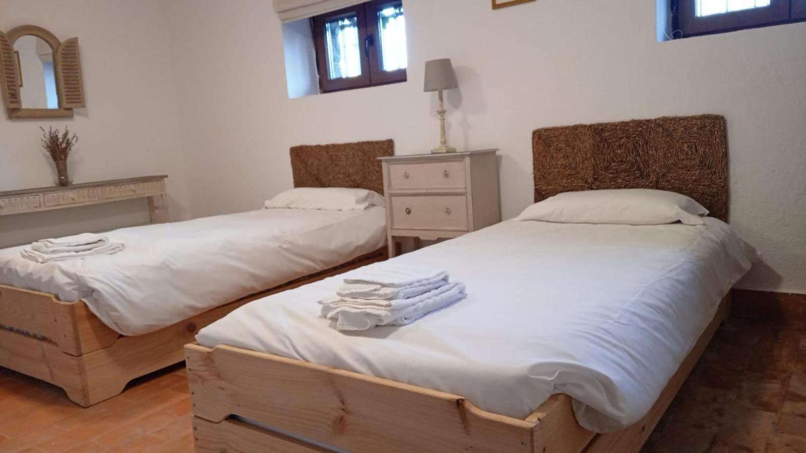 Los Cedros, Gran Chalet Con Piscina Y Apartamento En Navacerrada Exterior foto